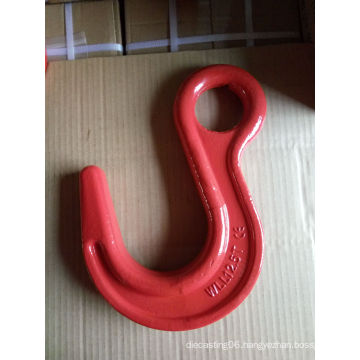 Spray Painting Large Hoist Hooks with 12.5t Carrying Capacity